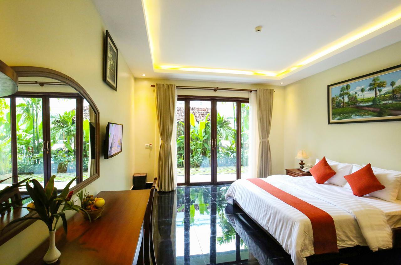 Chheng Hotel 4*
