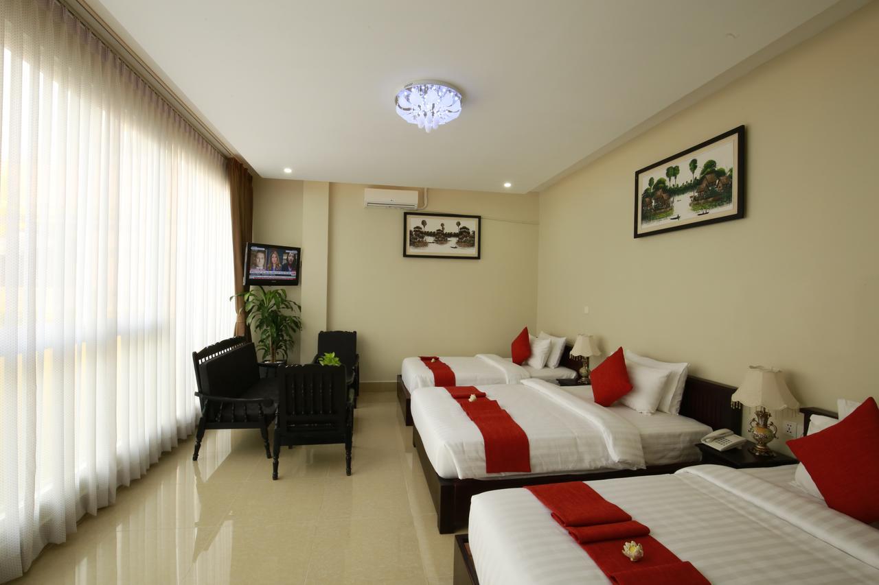 Hotel Chheng 4*