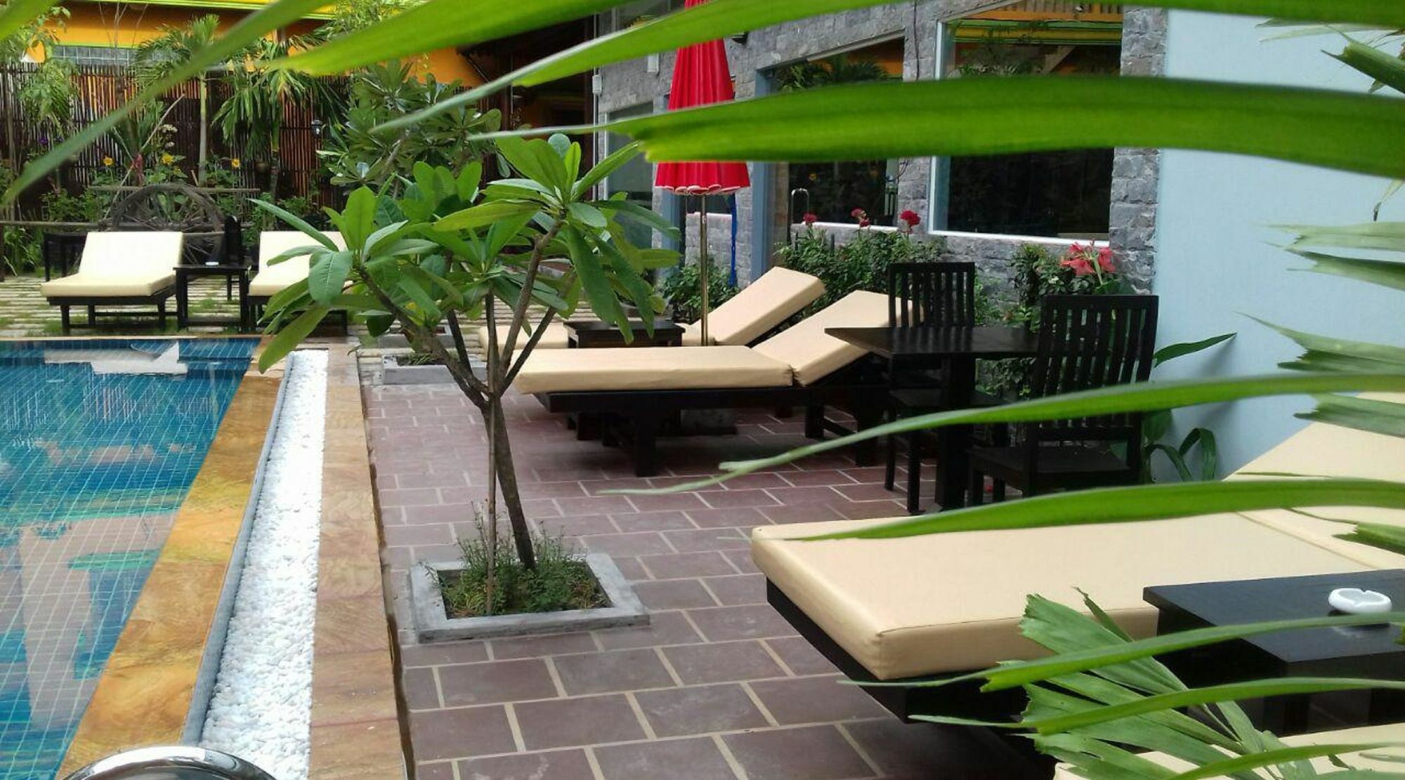 Hotel Chheng 4*